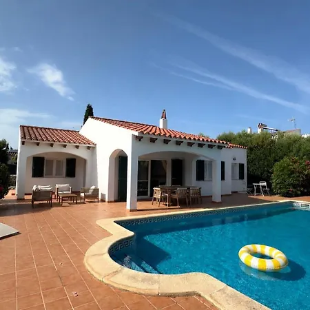 別荘 6 Person House With Private Pool And Garden Trebeluger