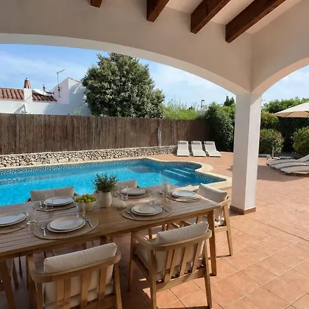 6 Person House With Private Pool And Garden Trebeluger